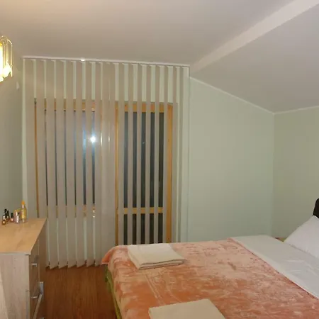 Vila Creta Navodari