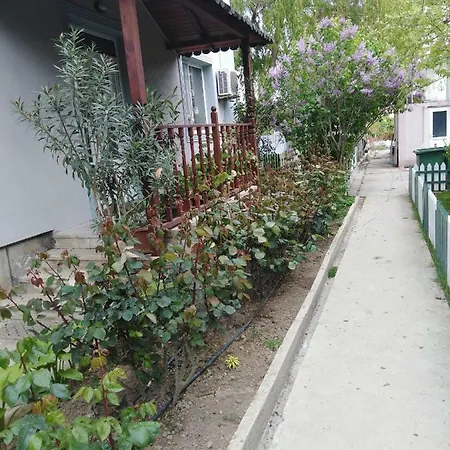 Guest house Vila Creta *